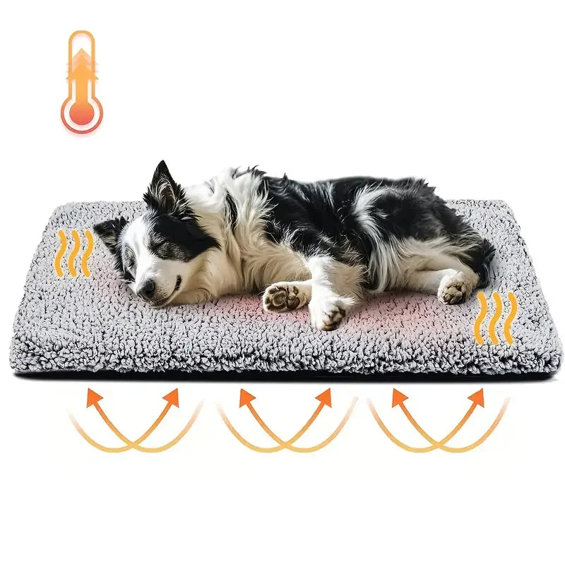 Self Heating Pet Pad Blanket For Dogs And Cats With Anti Slip Bottom