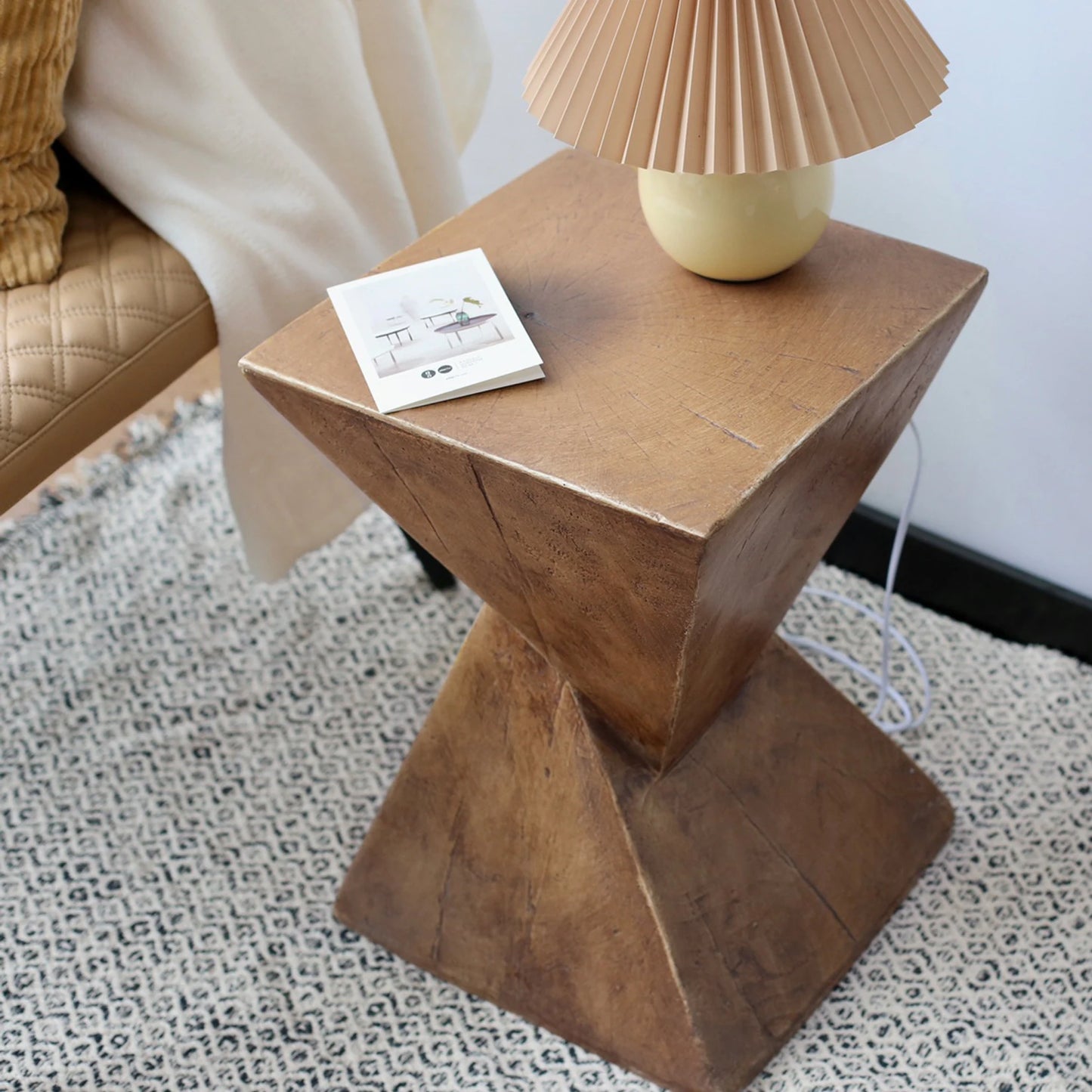 Lightweight Concrete Accent Table Modern Geometric Side Table Indoor Outdoor