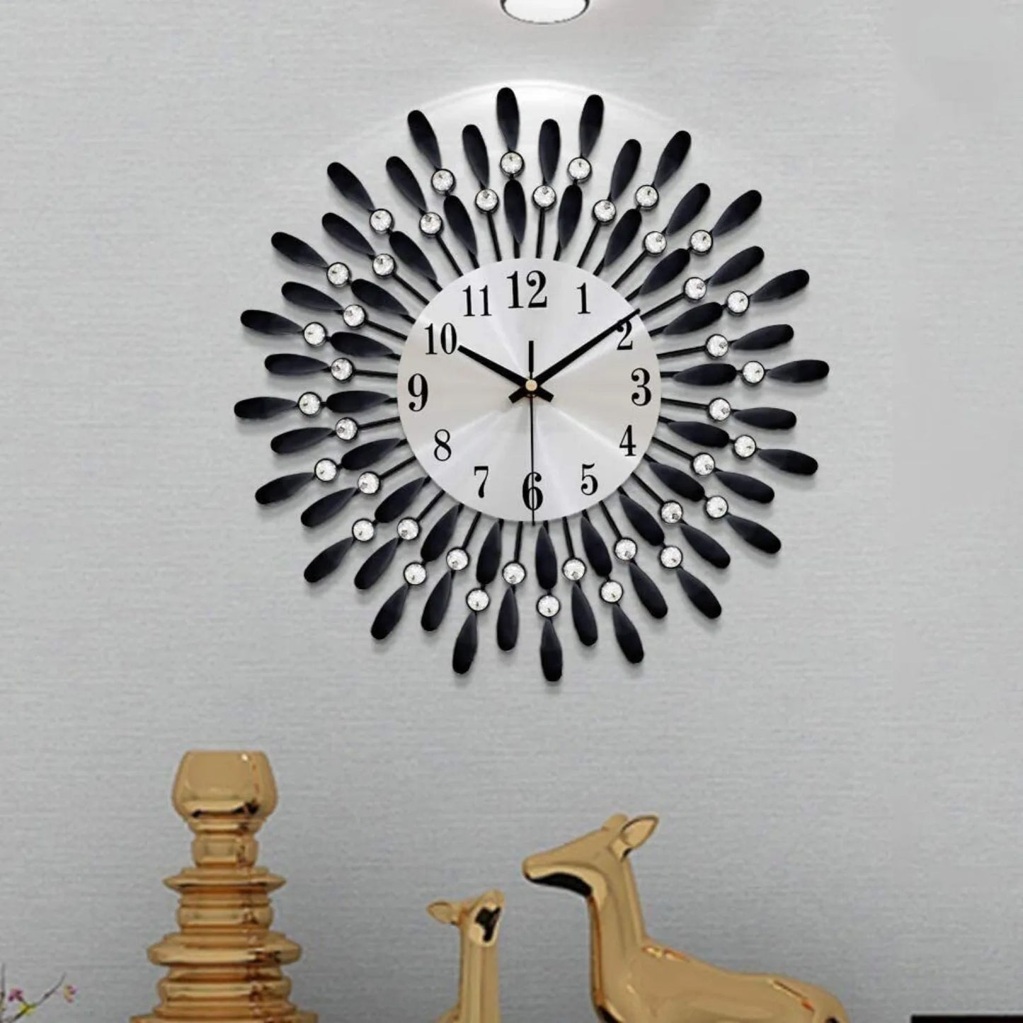 Feather Wall Clock With Smooth Quartz Movement For Indoor Decor