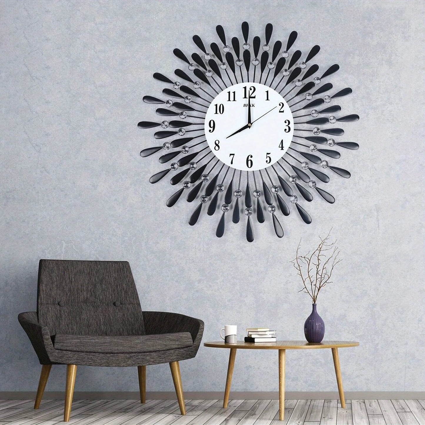 Feather Wall Clock With Smooth Quartz Movement For Indoor Decor